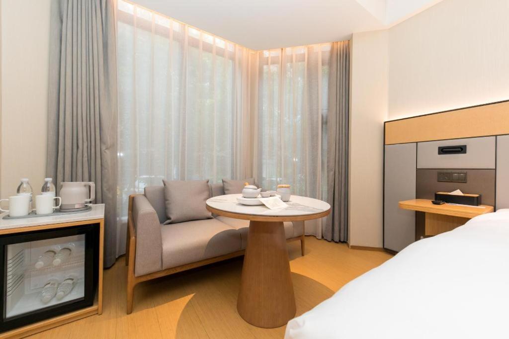 Ji Pujiang Lianhang Road Hotel Shanghai