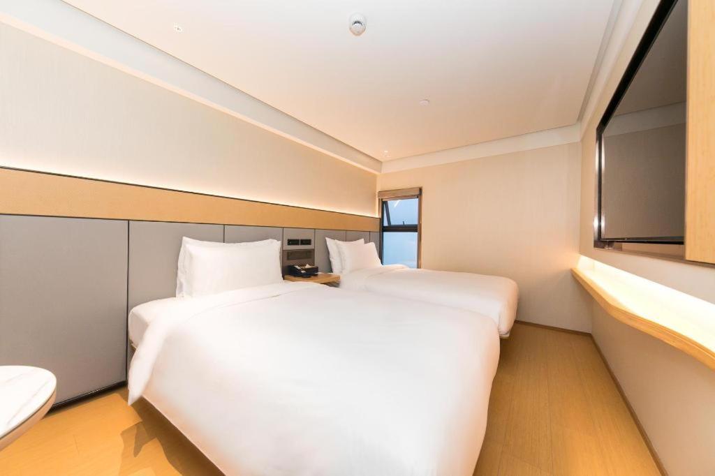 Ji Pujiang Lianhang Road Hotel Shanghai